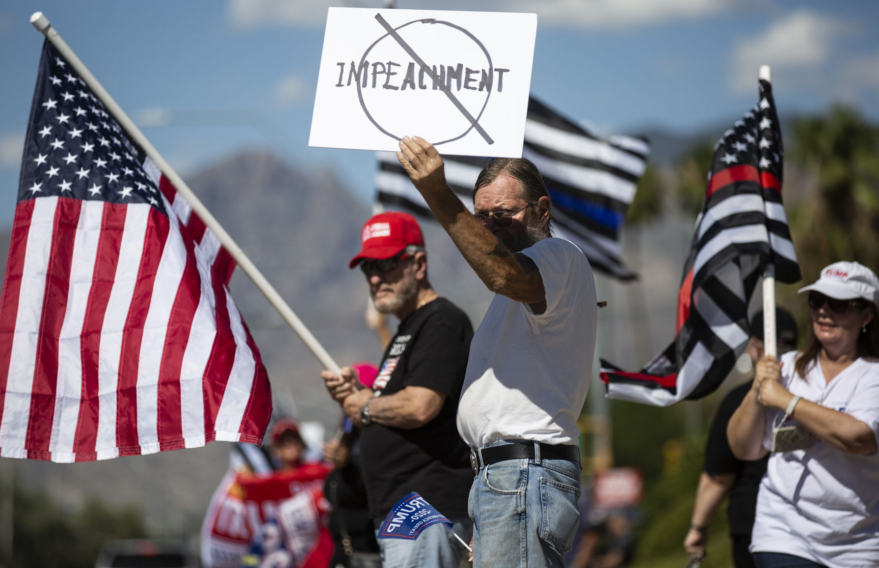 Anti-impeachment protest in Tucson